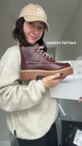 just a few fall pieces that i think are staples 🥰 #freepeople #anthropologie #buckmason #fallhaul #areyouamicorset 