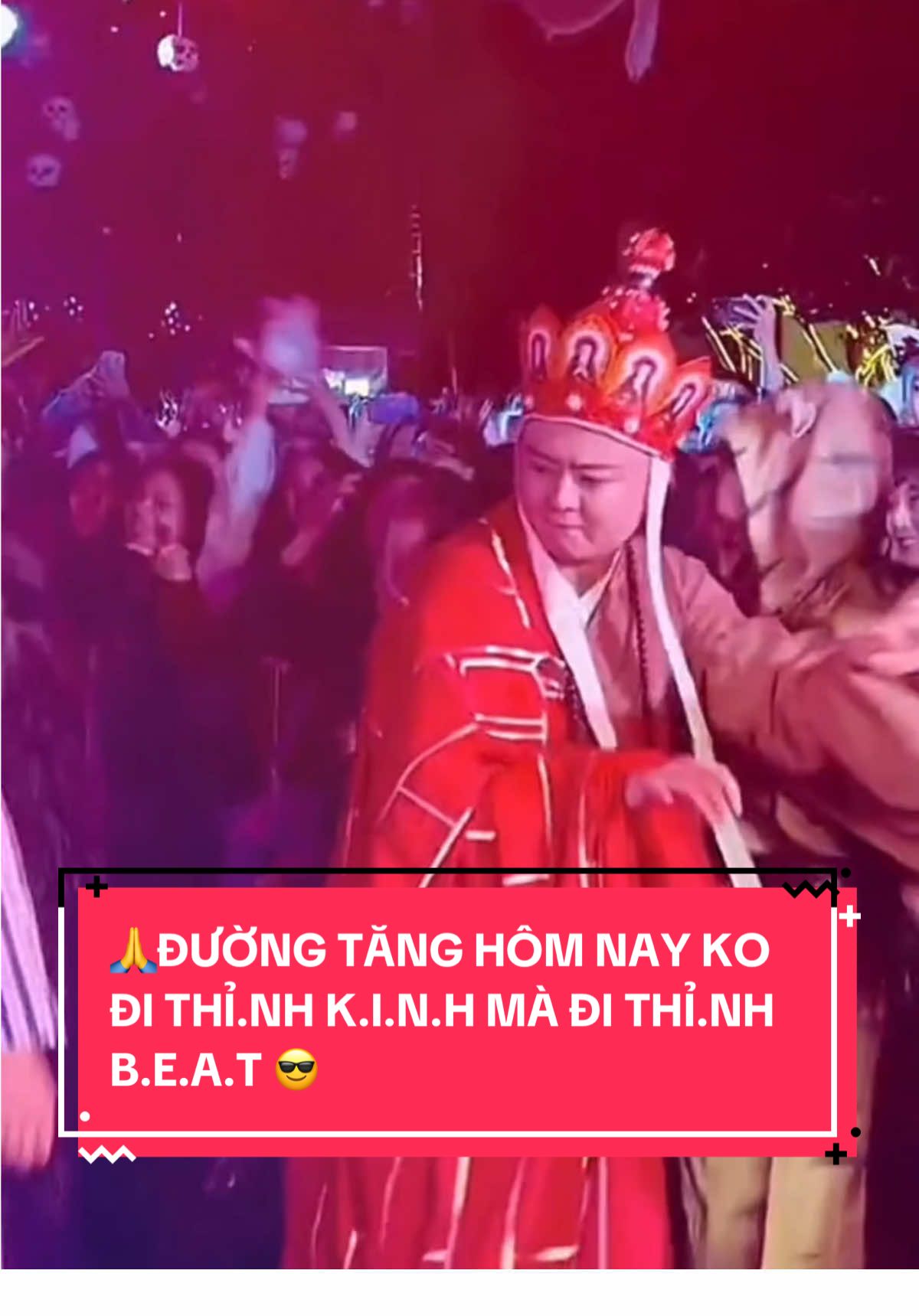 🎶 Nhạc lên là tự đ.ộ.ng “giác ngộ”… vũ đạo! 💃💥 Đường Tăng hôm nay không thỉ.nh k.i.nh, mà đi thỉ.nh b.e.at😎 👘 Đồ hóa trang Đường Tăng có ngay tại #Holiplay #xuhuong #tayduky #hoatrangduongtang #chothuedohoatrangduongtangtayduky  