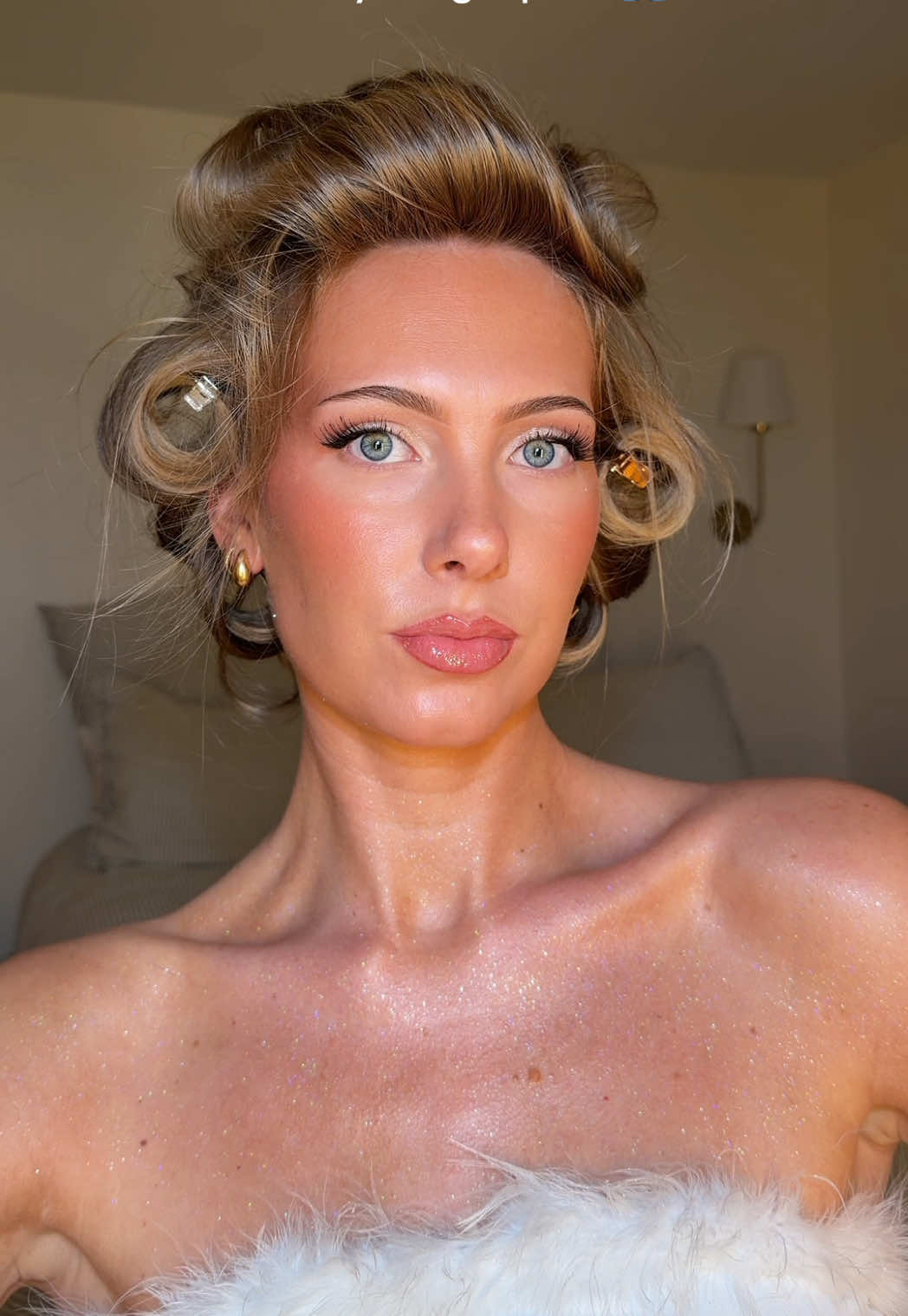 Posting the @Victoria’s Secret bouncy blowout soon #bouncyblowout #hairtutorials #hairhacks #hairtok 