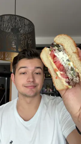 Ce e nou la @Burger Island 👀 Master la Pofte Wolt 🩵  #MasterLaPofte #Wolt #WoltRomania #BurgerIsland #fypromania 