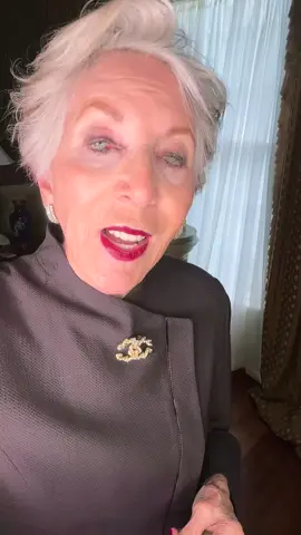 Don’t risk letting things slip away. Act now. #80andfabulous #wordstoliveby❤️ #fallfashion