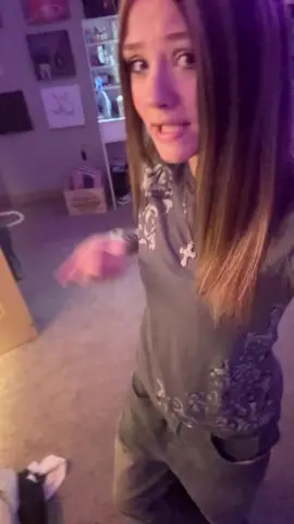 😛##utah #xyzbca #viralvideo #fypシ #fitcheck 