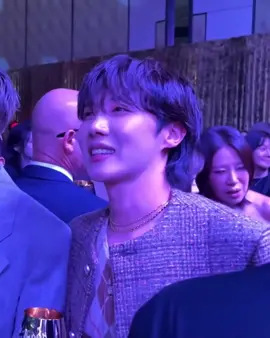 홉이 웃는거 너무 예뻐요 ㅠㅠㅠ #bts #jhope #hobi #junghoseok 