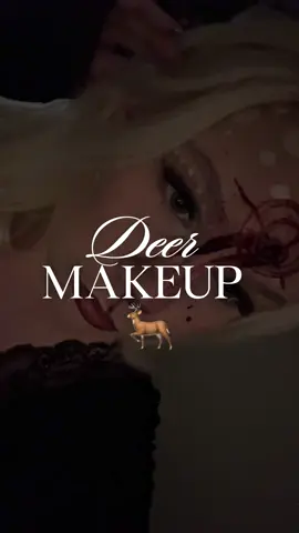 Deer makeup🦌 (Killing innocence🎯). Inspiroiduin monien tiktokkaajien trendiin nostamasta  peura meikistä🥹 Mun mielestä tällä on ihana ja tärkeä merkitys.  Idea syntyi vähän extempore, joten monet asiat tein itse, kuten tekoveren ja ”haavavahan”.🫣 Eli tää sopii myös todella hyvin budjettiystävälliseen käyttöön!💶 Tutoriaali on vähän puutteellinen eli jos joku jäi mietityttämään kysy kommenteissa🥰 #deermakeup #killinginnocence #halloweenmakeup #deermakeuptutorial #halloweenmeikki 