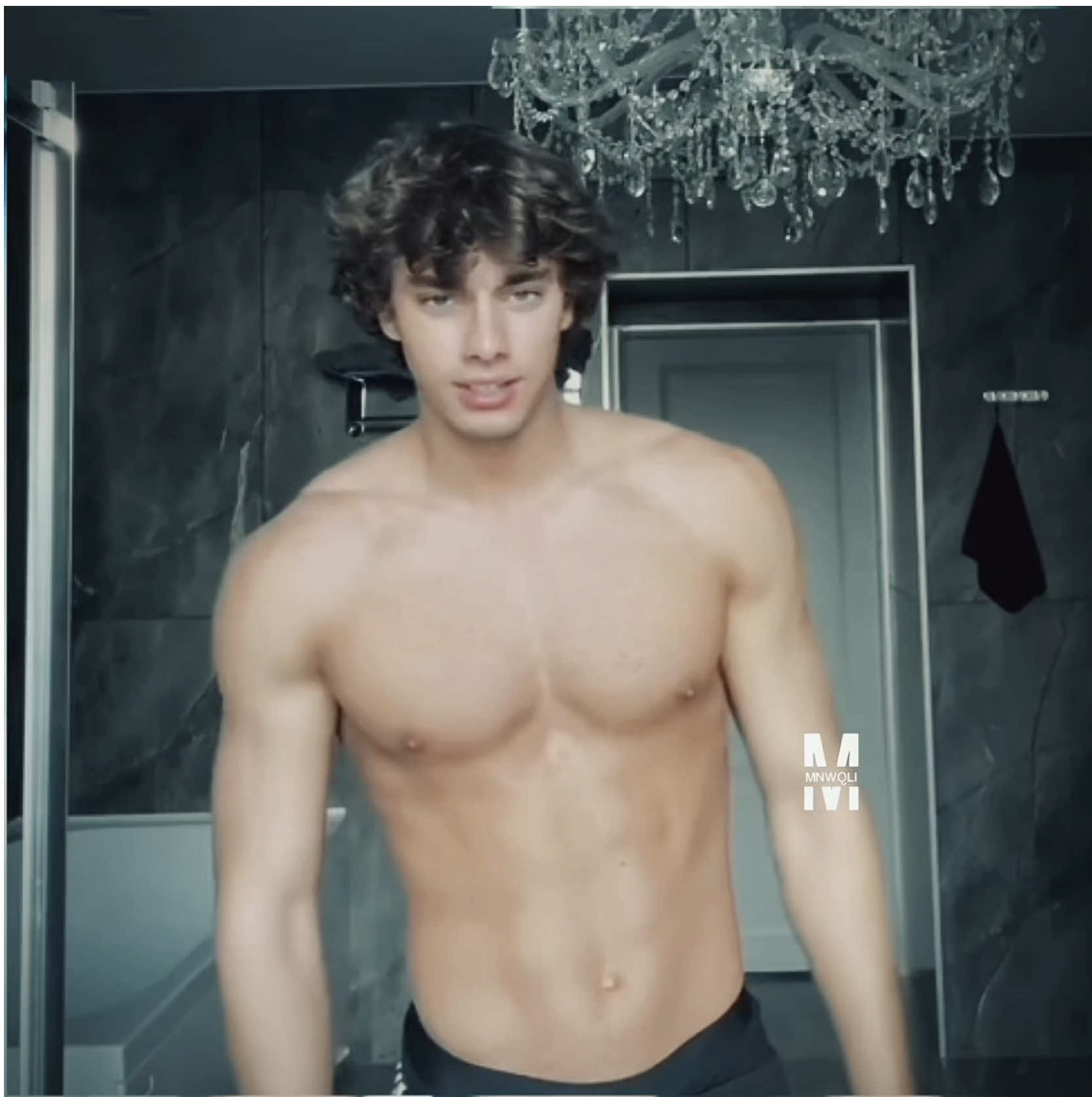 🤫 #петркарпов #титаны #титаны3 #титанынатнт #эдит [ @karpov_petr_ ]