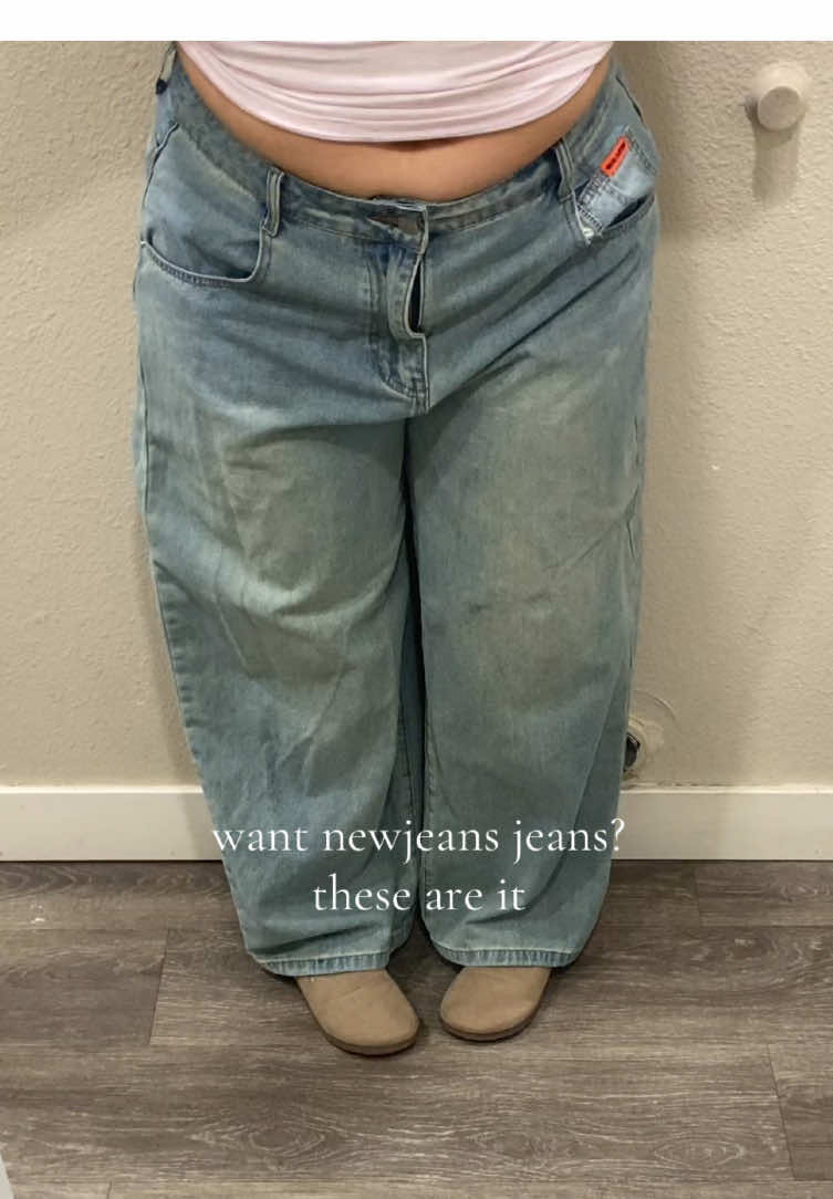 got that baggy fit to it  @EMMIOL Denim #jeans #jeansoutfit #newjeans #kpopfyp 