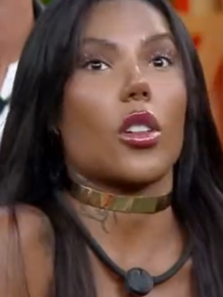Yoná humilha Carol no ao vivo e joga na cara dela toda a verdade