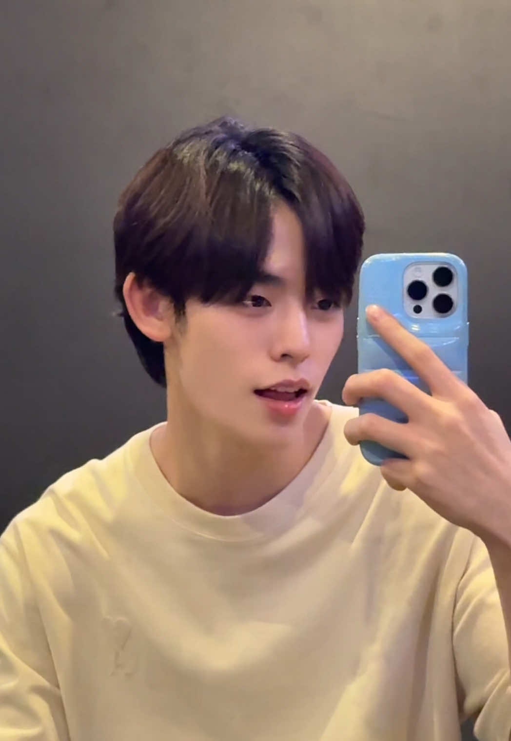 เดี๋ยวอกหักเป็นเพื่อนเองง #อกหักเป็นเพื่อนเธอ_BesideYou #porsuppakarn #por_dexx 