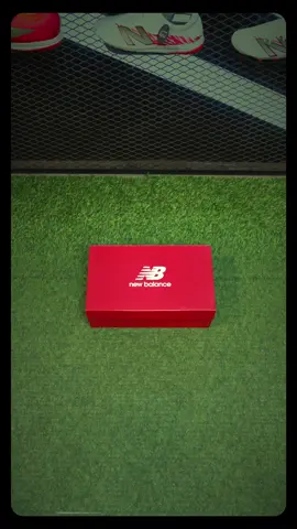 Fresh off the field! 🔥🏟️ Shop the latest New Balance football boot collections, now available at GO Sport. تصاميم جديدة يجدر اكتشافها! 🔥🏟️ تسوقوا مجموعة أحذية نيو بالانس الجديدة لكرة القدم، متوفرة الآن لدى جو سبورت. Now available in-store and online! 📍🇦🇪 Stores & Online 📍🇸🇦 Online 📍🇶🇦 Stores & Online