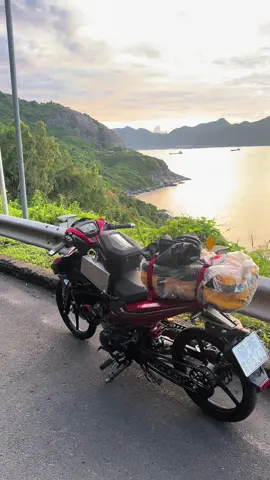 cảnh này thật quen thuộc  #touring #y15zr #phuot 
