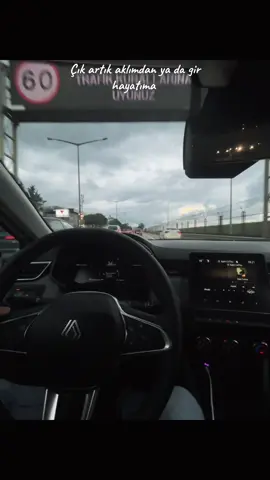 Çık artık aklımdan ya da gir hayatıma 🖤#fypシ゚ #kesfetteyiz #arabavideoları #deryabedavacı 