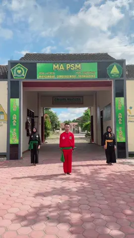 Versi sakral…  Berbeda yg ttp satu jiwa.💪🏻 #pagarnusa #pshw #gasmi #ekstrakurikuler #pencaksilatindonesia 