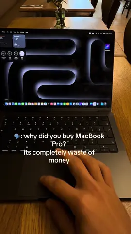 Can your lenovo do that!!  #fyp #macbook #apple #macbookpro 