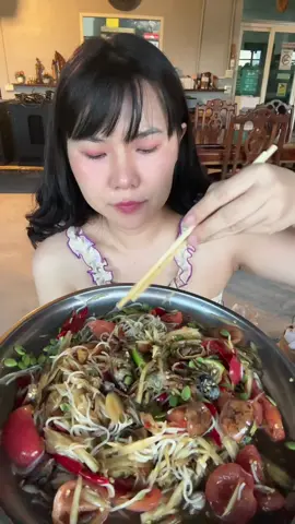 กินต่อไป #simplusth #วันฮาโลวีน #ชาชงยายคำป้อย #เซรั่มยายคำป้อย #สบู่ยายคำป้อย #กันแดดยายคําป้อย #tiktokshopช้อปกันวันเงินออก #ปรากฏการณ์เจนนี่ #เจนนี่ได้หมดถ้าสดชื่น #เทศกาลเจนนี่ #ยายคำป้อย 