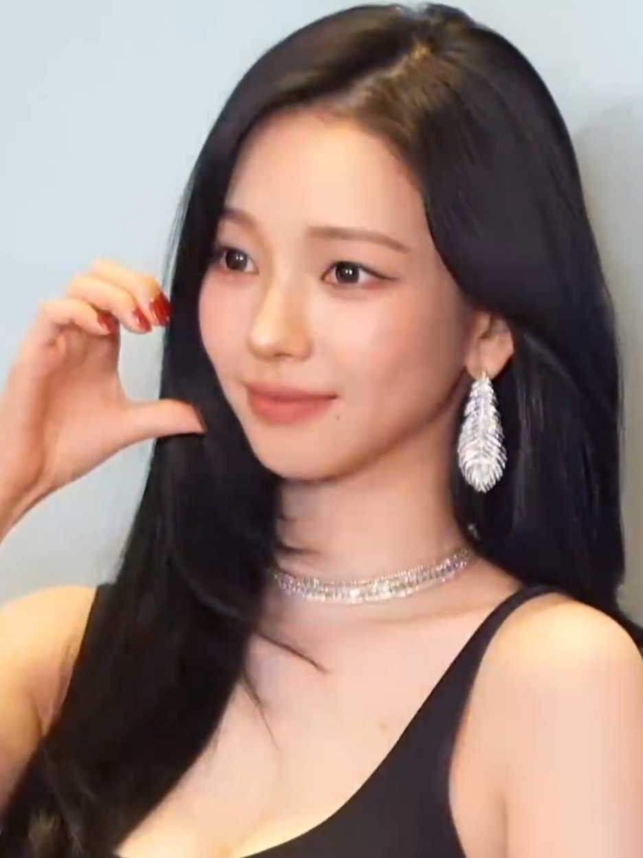 AESPA KARINA BODY SHAPE AND VISUAL #kpop #fancam #fyp #hot #boingboing 