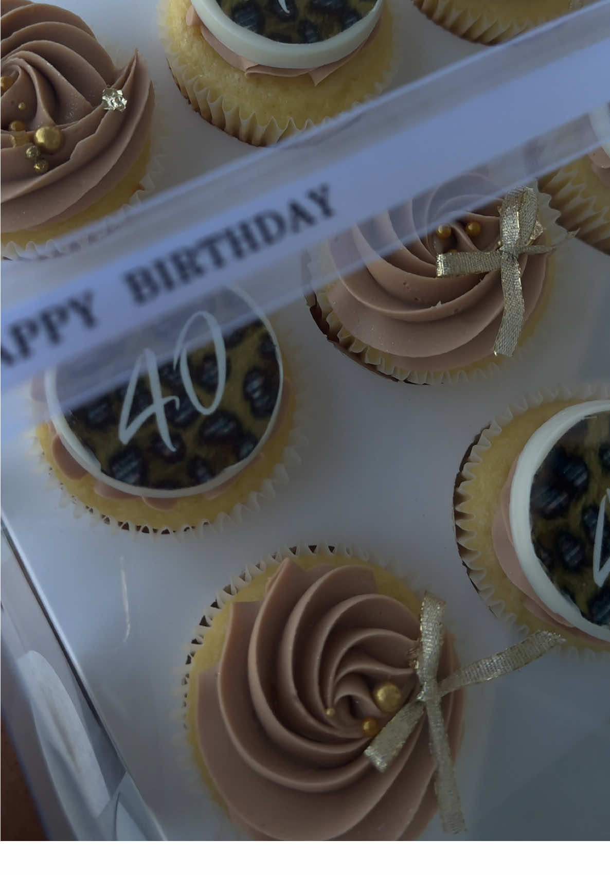 Custom cuppies 🥰🥰  #cakevideo #cakedecorating #customcakes #bakersoftiktok #fyp 