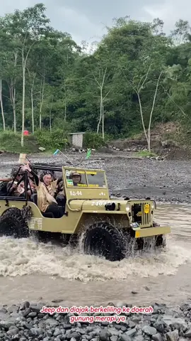 wajib dan ga boleh ke lewat deh kalo liburan ke Jogja harus ke wisata Jeep Merapi! ini pertama kalinya aku coba dan ketagihan sih, bener-bener ga boleh kelewat sih ini😎 udah cape wisata enaknya istirahat dan menginap di RedDoorz, ini ada beberapa rekomendasi dari aku dengan harga mulai 100ribuan aja loh : 📍RedDoorz near Sleman City Hall Yogyakarta 📍RedDoorz @ Jakal Atas KM 10 📍RedDoorz @ Artomoro Guest House dan jangan lupa pake Kode Voucher 