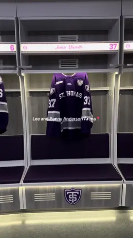 Feels nice to be home! #rolltoms #tommies #ust #collegehockey #ncaahockey 