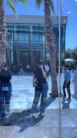 لعاااابه 🫣😂🤍🤍🤍🤍 #CapCut  