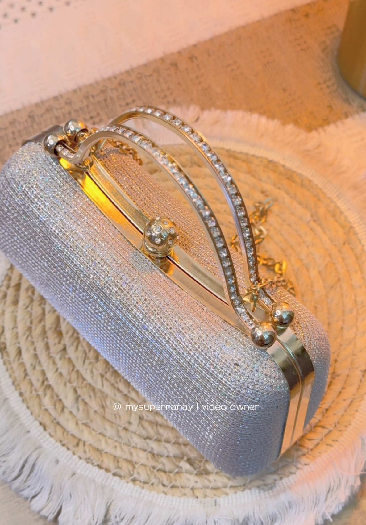 Grabe ang elegant at classy ng clutch bag na to‼️ clutch bag for wedding clutch bag for women clutch bag fo girlie clutch bag for formal events clutch bag collection Clutch bag clutch bag ideas cheap clutch bags clutch bag style #clutchbag ##elegantclutchbag #clutchbagforwedding #clutchbagmurah #foryou 