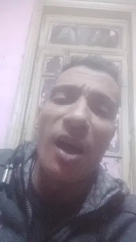 انت بتحكي في جرجير .     .     .     .     .    .      .      .    #خفاجه 