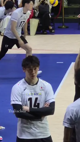 Yuki in serious mode is something else😩 #yukiishikawa #ryujinnippon #yukiishikawa🇯🇵 #mwch2025 #volleyballworld 