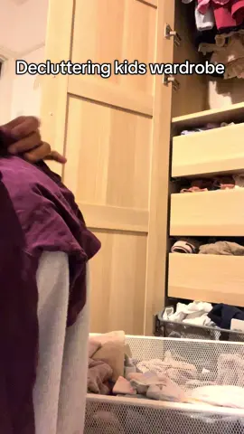 Organising and decluttering the toddlers wardrobe. The transition from rompers to underwear is such a big milestone for me. Another moment to celebrate but also to mourn; mourning the loss of the babyhood yet overjoyed by the new toilet trained toddler. The mental load of managing the children’s clothes is real. Yet we celebrate the reality that we have growing children and clean clothes to put on them. Alhamdulilah. Allah huma barik. Ps. Her wardrobe will never be aesthetically pleasing and just neutral! #pottytraining#decluttering#organising#mentalload 