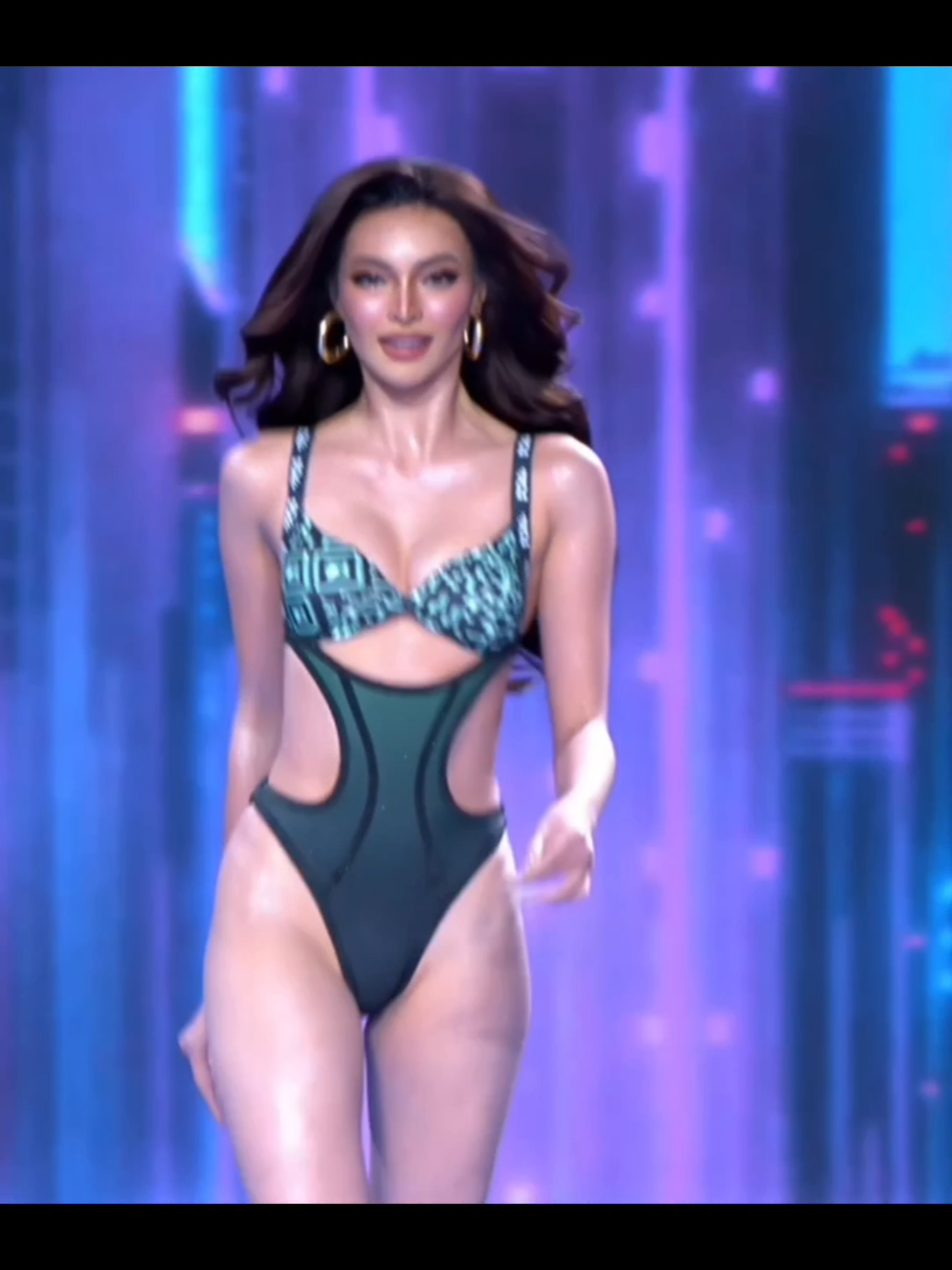 EMMA MARY TIGLAO 🇵🇭 swimsuit and evening gown performance during Miss Grand International 2025 Preliminary Competition #EmmaTiglao #missgrandph 