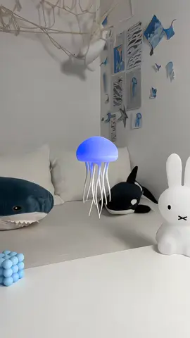 LINK IN BIO🤍 #jellyfishlamp #fyp #tiktokmademebuyit #led #viral 