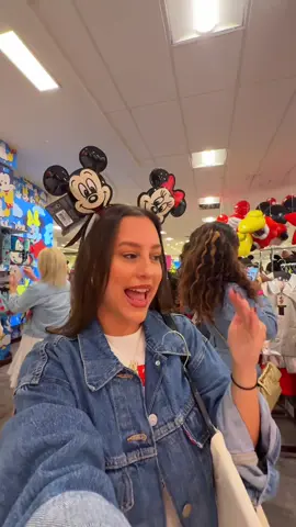 Spent the morning shopping the new Macy’s x Disney collab and it was so much fun!! This collection is so cutie and makes my NYC holiday loving heart so happy ❤️ should I post a haul?! @Macy’s @Disney Style #DisneyStyle #Dayinthelife 