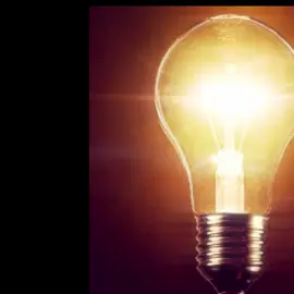 Einstein fala sobre a verdadeira natureza da inteligência: a curiosidade, a humildade e o espanto diante do mistério da existência. #AlbertEinstein #Filosofia #Conhecimento #Sabedoria #Reflexão 