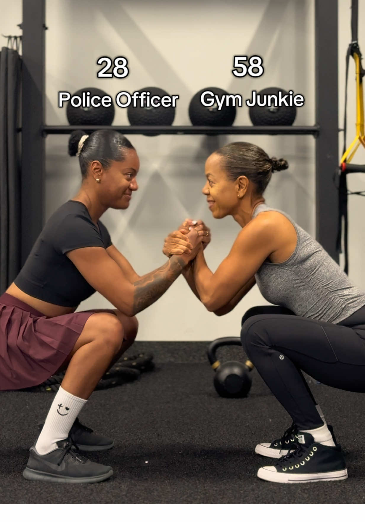 Guess who didn’t give up? 👀 #squatchallenge #momvsdaughter #femalecop #fitover50 #womenempowerment 