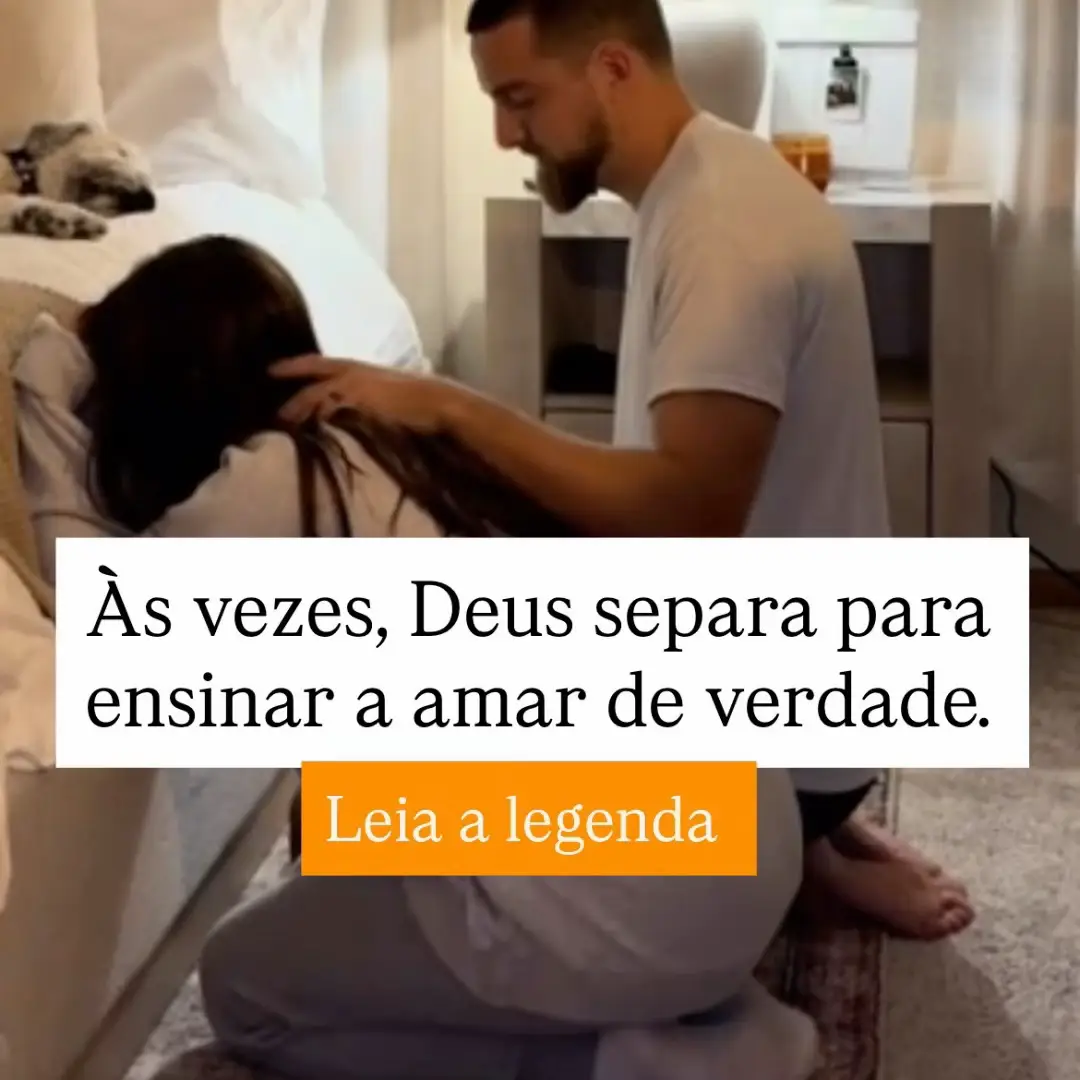 Talvez você esteja chorando hoje, sem entender o porquê de tudo isso… Mas o que se perdeu pode ser reconstruído nas mãos de Deus. E se você quer lutar em oração pela restauração do seu casamento, faça isso com fé, passo a passo, da forma certa. Porque quando a mulher ora com propósito, o céu se move. E o mesmo Deus que trouxe vida ao vale de ossos secos é capaz de trazer amor onde tudo parece acabado. Ore assim: 📖 “Senhor, restaura o que foi quebrado. Ensina-nos a amar de verdade, com paciência, perdão e sabedoria. Toca o coração dele, Senhor, e me transforma também, para que quando voltarmos, sejamos dois corações guiados por Ti.” Amém  Se você crê que Deus pode restaurar o seu relacionamento, CLIQUE NO LINK DA BIO e comece hoje mesmo o propósito por restauração do seu relacionamento.  #RestaurandoCasamentos #CasamentoEmOração