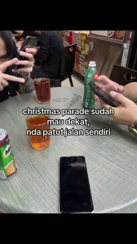 #fypsarawak #sarawaktiktok #christmas #fyp #xybca @lnn jalan sama dia saja