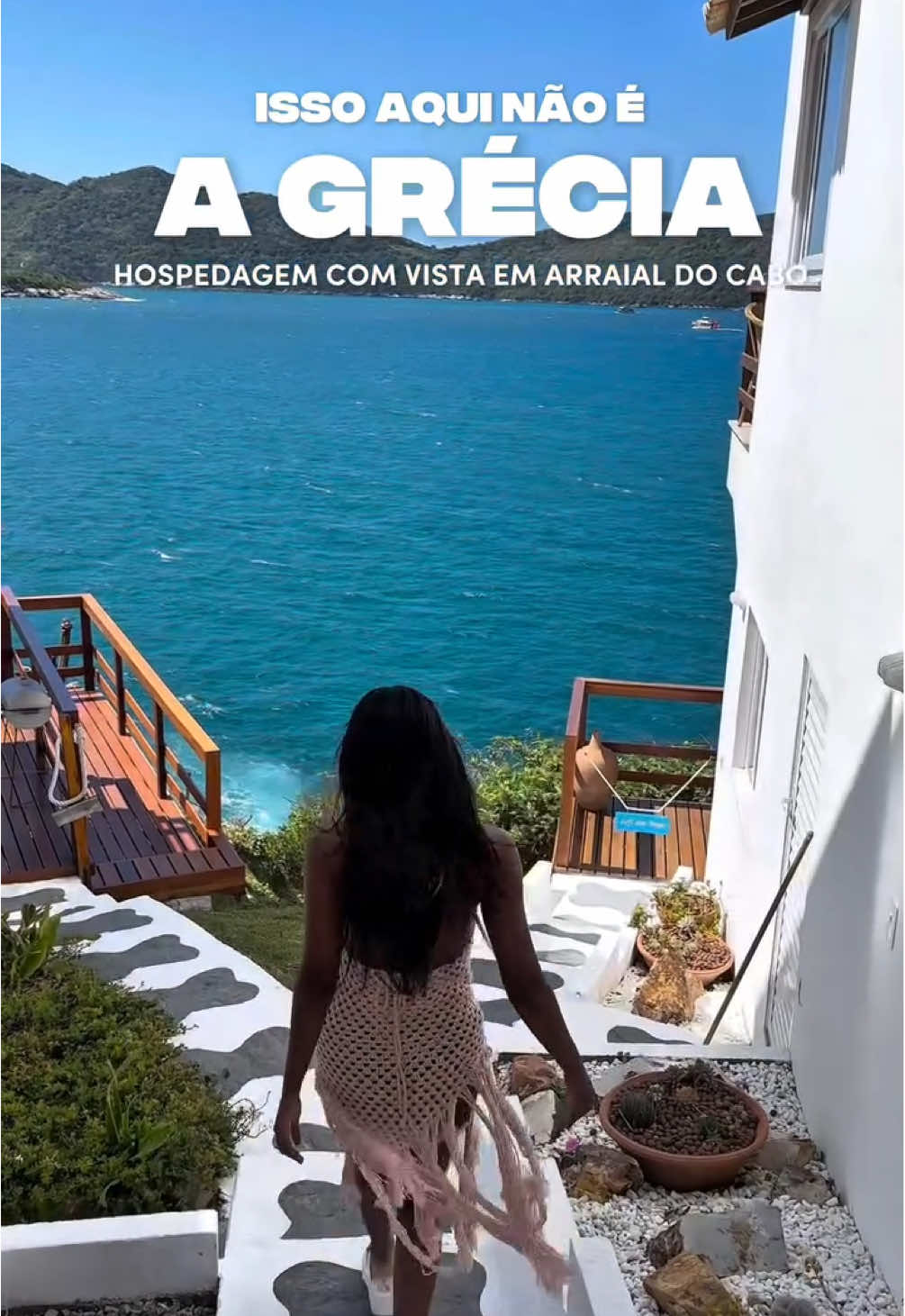 O paraíso existe e fica aqui em Arraial do Cabo-RJ. Sabe aquela sensação de está vivendo dentro de um cenário de filme? Aqui na Villa Orion é real!  Temos 03 opções incríveis de acomodações para você,sua família e amigos.  #casadetemporada #arraialdocabo #airbnb #booking 