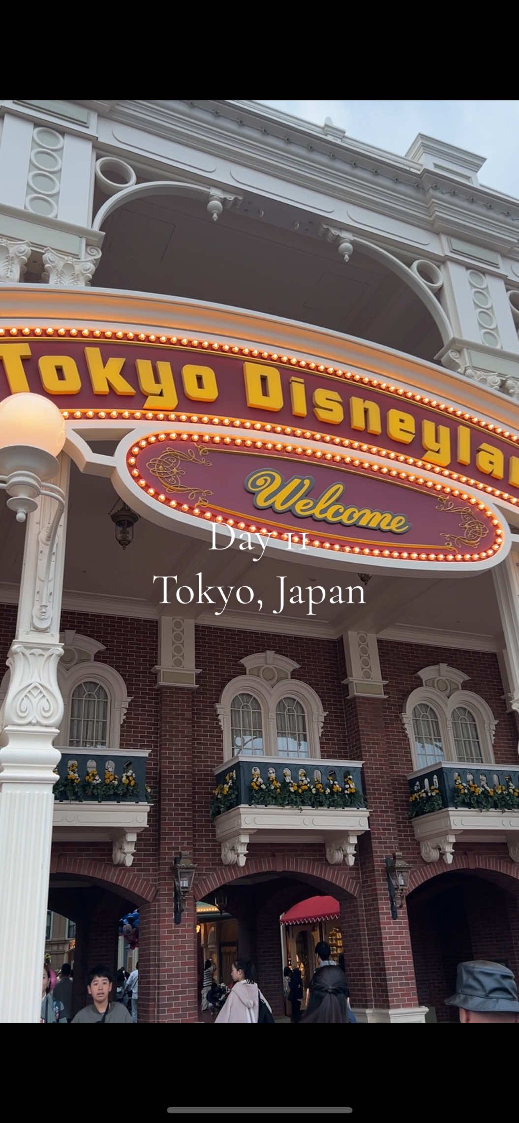 Day 11 Vlog - Tokyo Disneyland 🐭❤️✨🏰   #disney #japan #travel #fyp #tokyo