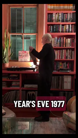 this album changed my life … and i got to work with Nile a few years back on a Duran Duran album. he even let me play his guitar… madness #vinyl #music #disco #chic #nilerodgers
