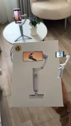 📸 جيمبال M1 Merak One ثلاثي المحاور – ثبات واحتراف في كل لقطة! 🎬 حوّل تصويرك بالجوال إلى تجربة احترافية مع جيمبال M1 الجديد! يمنحك ثبات مذهل وتنعيم للحركة حتى أثناء المشي أو الركض، لتخرج لقطاتك كأنها مصوّرة بكاميرا سينمائية 🎥🔥 🔹 المميزات: ✅ نظام تثبيت ثلاثي المحاور 3-Axis لتصوير فائق الثبات. ✅ يدعم الوضعين الأفقي والعمودي بسهولة. ✅ تتبّع ذكي للوجه Face Tracking لتصوير تلقائي دون الحاجة للمساعدة. ✅ تحكم بالزوم اليدوي + خاصية Time-lapse لتصوير اللقطات الزمنية الاحترافية. ✅ تصميم قابل للطي وسهل الحمل في السفر والتنقل. ✅ بطارية قوية بسعة 🔋 2500mAh تعمل حتى 8 ساعات متواصلة. ✅ شحن سريع عبر USB. ✅ يأتي مع قاعدة Tripod لتصوير أكثر ثباتًا. 📱 متوافق مع معظم الهواتف حتى مقاس 7 إنش 💡 خفيف الوزن (335 جم) ومريح في الاستخدام الطويل. ✨ مثالي لصنّاع المحتوى، اليوتيوبرز، التيكتوكرز، والمصورين المحترفين. 📞 للطلب او الاستفسار :  https://wa.me/782001736 📍 العنوان: صنعاء – بيت معياد بداية شارع 16 تقاطع جسر جولة 45 جوار مدرسة طارق بن زياد 🚚 التوصيل داخل صنعاء وإلى جميع المحافظات اليمنية 🇾🇪✈️ #متجر_ايتو  #جيمبال #جيمبال_جوال #M1_Gimbal  #تثبيت_تصوير