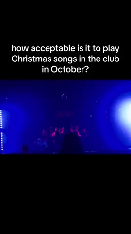 I think the DJ got a little too excited… #taylorswiftclubnight #swiftogeddon #christmastreefarm #loas #swiftok 