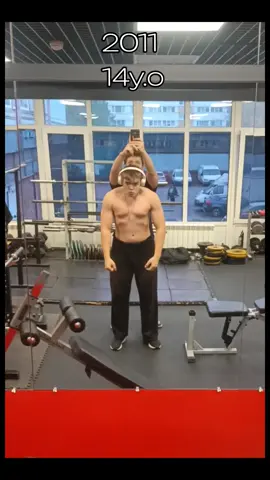 #tatwole #squat #deadlift #armwrestling #devonlarratt #eddiehall #thorbjornsson #benchpress #ivanmakarov #lovesosa #minipekka #powerlifting #sports #recommendations #bodybuilders #like #comment #ticktock #2011 #kirillsarychev #trentwins 