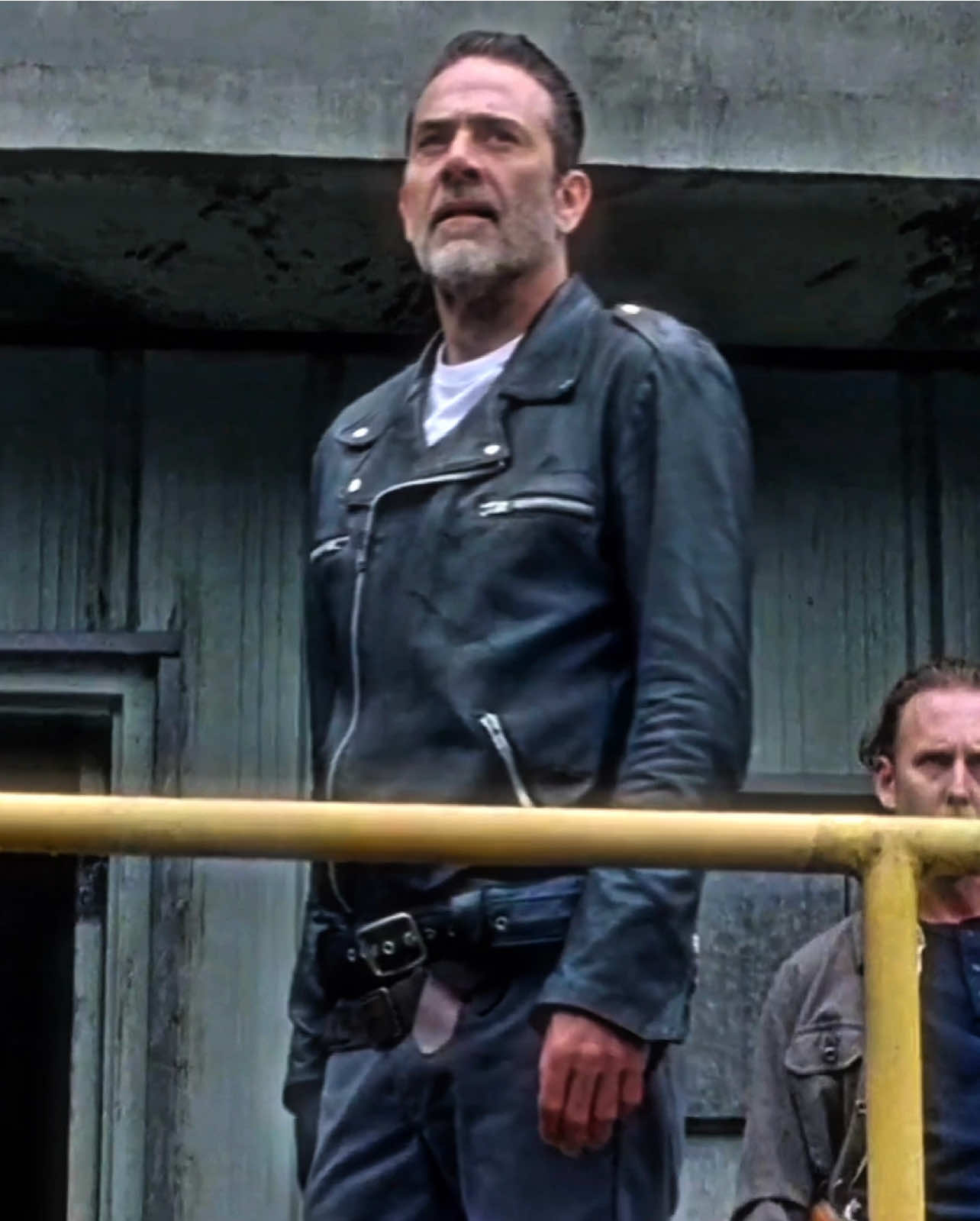 تجمعو ضده ثلاث مجموعات و ما أسقطوه إلا بالغدر . . . . . . . . . . . . . . #fyp #fyyyyyyyyyyyyyyyy #اكسبلور #negan #نيغن 