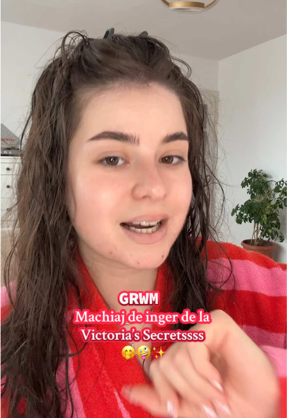 Cine se uitaaaa tonighttttt??🥰🎀💖💖 #victoriasecret #victoriassecretshow #makeup #grwm 