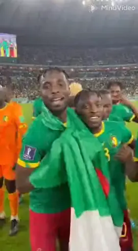 المنتخب الكاميروني يشكر محاربوا الصحراء المنتخب الجزائري على فوزه 💪💪💪💪🇩🇿🇩🇿🇩🇿🇩🇿🇩🇿🇩🇿 #viral #fyp #trendingvideo #trendingsong #football 