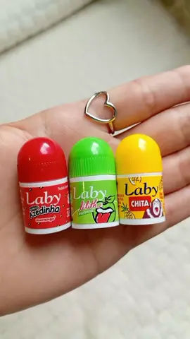 Kit trio lip balm da Laby com proteção solar. #laby #lipbalm #labytrio #labios 