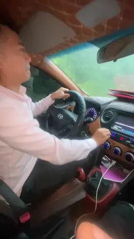 Đi khắp thế gian ko ai tốt bằng mẹ tiêu tiền của mẹ ko ai tiêu bằng con😆😆😆lên luôn@dinhloc486 