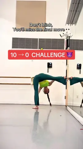 Can You Make It Till ZERO?😈 Save it, Try it, & Drop Your Number👇👇 Flexibility Challenge 💚 #flexibility #yogachallenge #gymnast #contortion #yogapose 