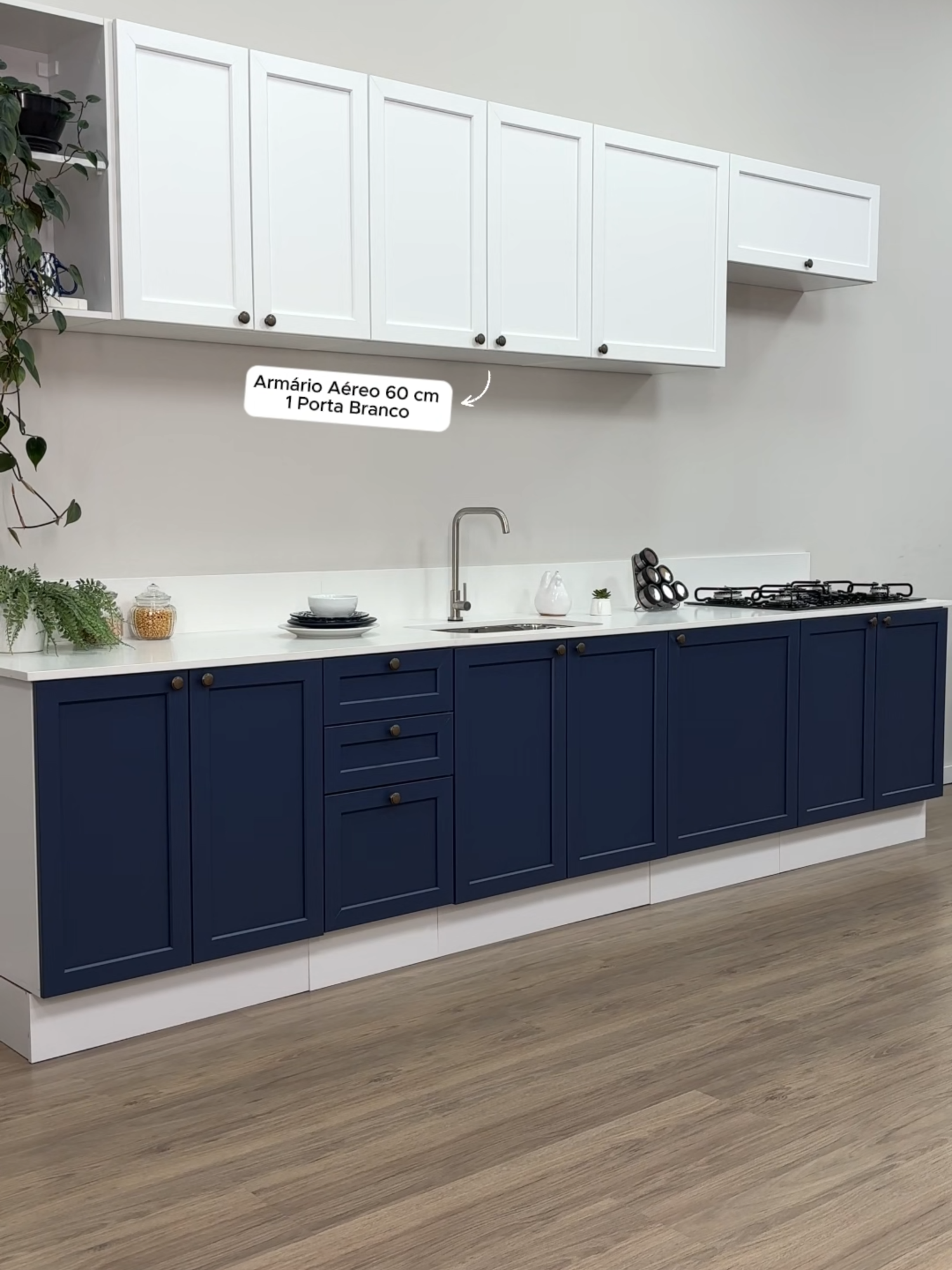 Desde a organização perfeita até o espaço que se adapta ao seu jeito de viver! ❤️ E você, quais módulos escolheria para a sua cozinha? 🤩 #madesa #moveis #casa #linhadecozinha #modulos