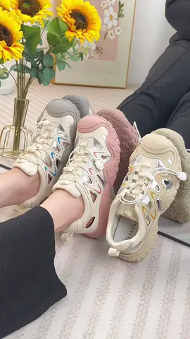 Rekomendasi sepatu sneakers wanita murah #sepatusneakerswanita #sepatuwanitamurah #sepatuwanitaimport #fyp 