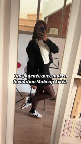 JOUR 1 ✨ @Mehd_kup @𝑳𝒐𝒍𝒂 𝑪𝒊𝒍𝒔 #fyp #Vlog #bordeau #formationmakeup 