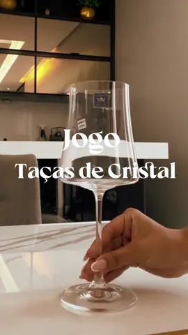 🍷 Jogo 6 Taças Cristal Bohemia Titanium 450ml! Taças perfeitas para vinho tinto com brilho e elegância incomparável 🍇 🔗 https://s.shopee.com.br/qat5d7xWF #taças #vinhotinto #mesaposta 